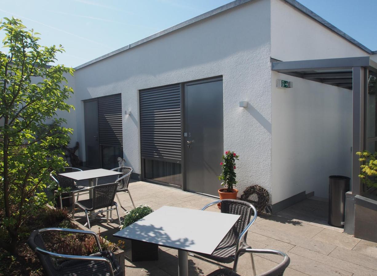 Gaestehaus Bauer - Schlafen Auf Dem Weingut Heilbronn Exterior photo